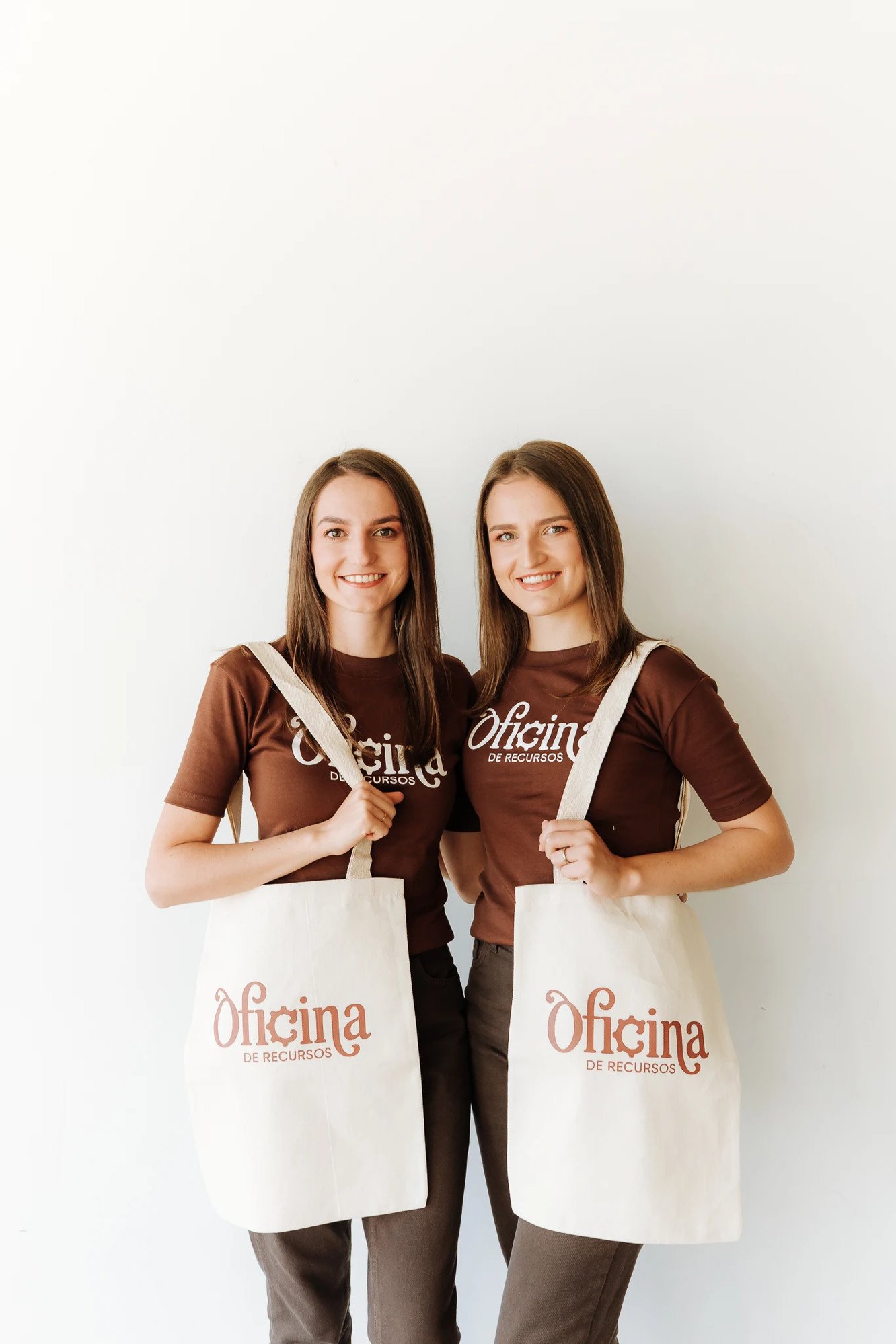 Professoras Fernanda e Luiza